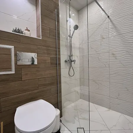 Apartmán Cosy, Fully Renovated 2bd Near The Cathedral *