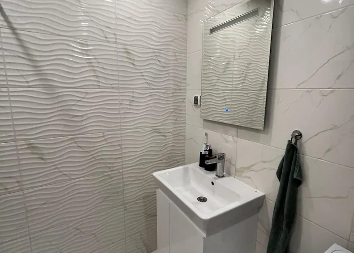 Appartamento Cosy, Fully Renovated 2bd Near The Cathedral *