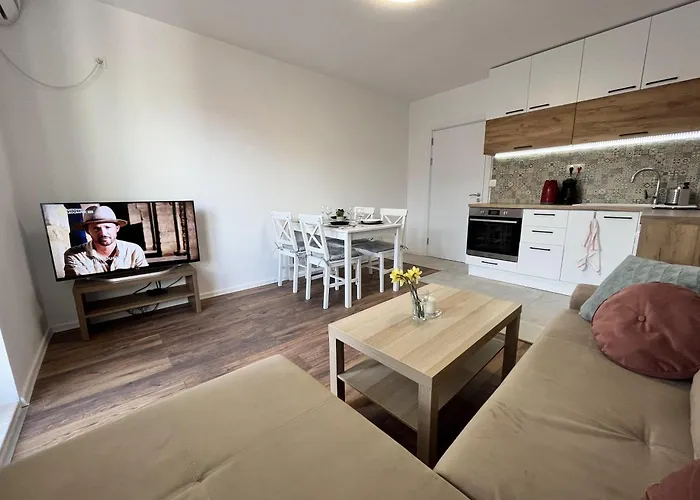 Cosy, Fully Renovated 2bd Near The Cathedral Appartamento Varna