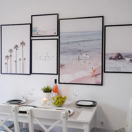 Cosy, Fully Renovated 2bd Near The Cathedral ヴァルナ